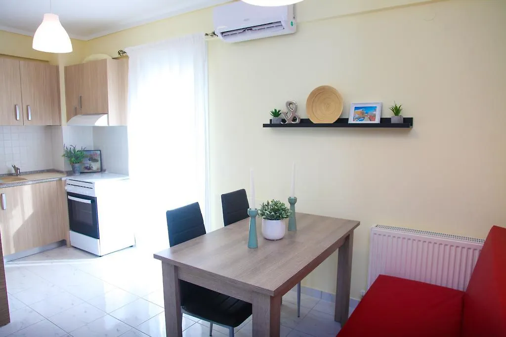 Apartments Holiday Peraía