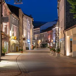 ferienwohnung-historisches-teisendorf.com-bavaria.com/
